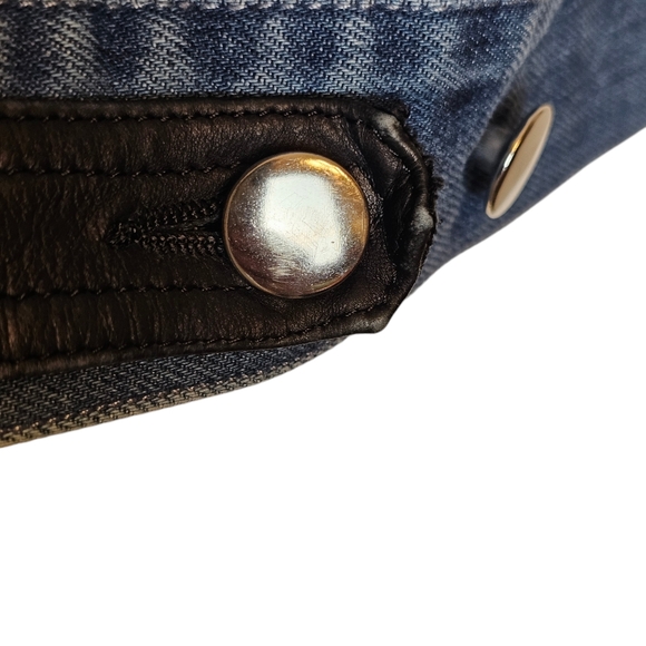 Samantha Sipos Babe Denim Jacket, RTR design, SZ medium - Picture 10 of 12